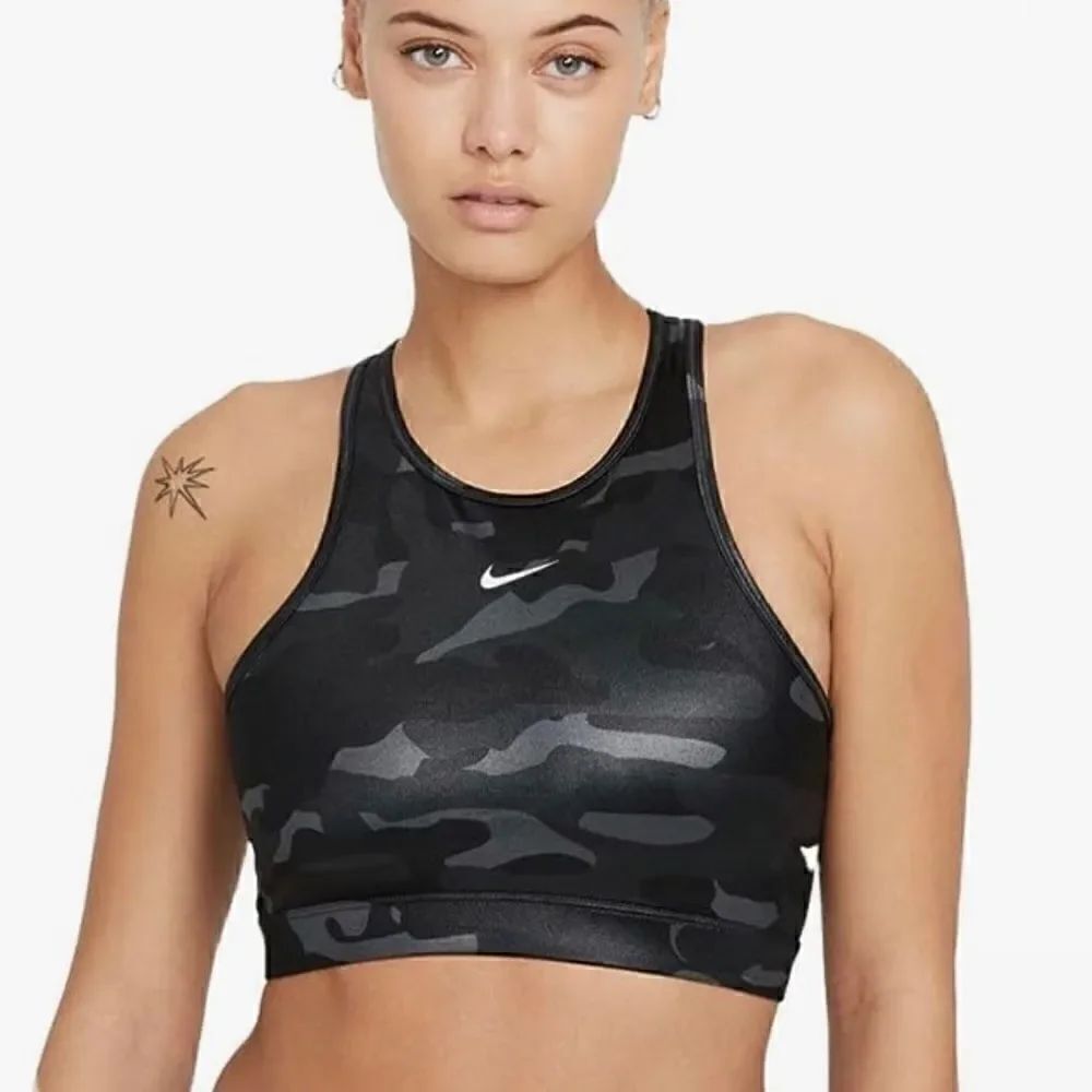 Nike Dri-FIT Swoosh Women’s Medium-Support Neck Sports‎ Bra Women’s Size Medium